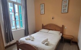 Harrys Inn Guesthouse